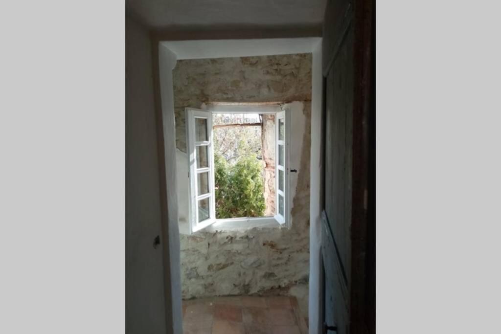Character Filled House Overlooking The River Cesse Bize-Minervois Екстериор снимка