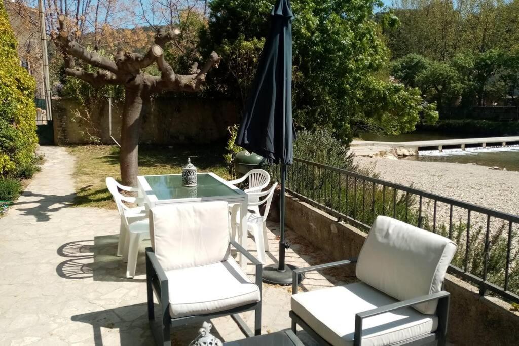 Character Filled House Overlooking The River Cesse Bize-Minervois Екстериор снимка